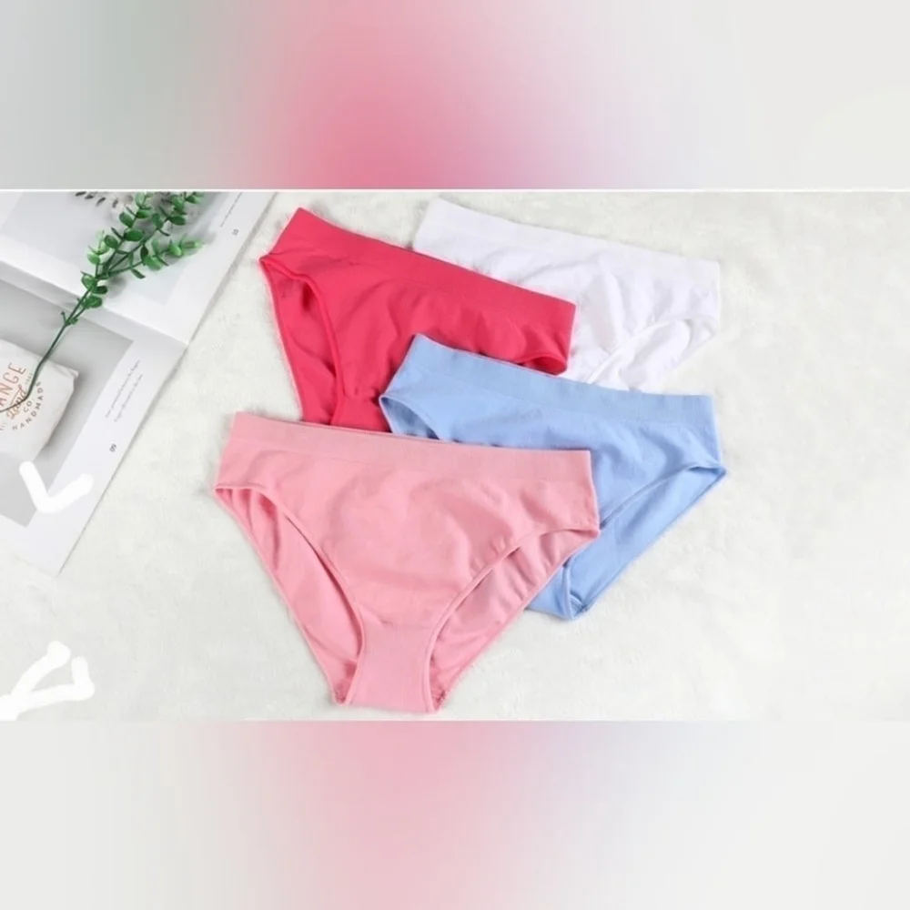 GIRLS Comfortable Seamless Underwear Hipster Panties Multipack